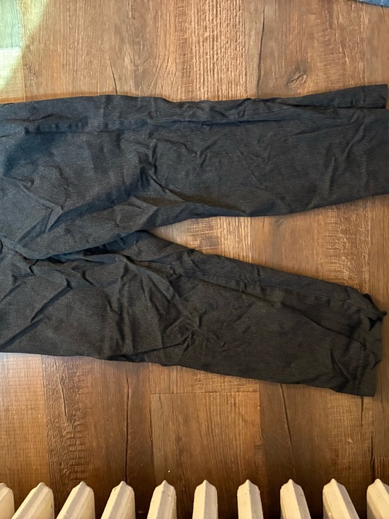 Old Navy Pants - Old navy Pixie Straight High Rise